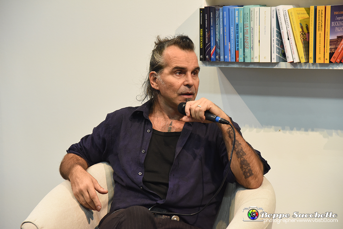 VBS_0695 - Salone del Libro di Torino - 33.ma edizione - 15 Ottobre 2021.jpg